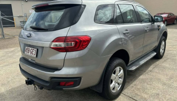 2017 Ford Everest Ambiente Easy Finance Great value 4.jpg